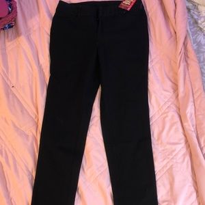 Black Capri slacks